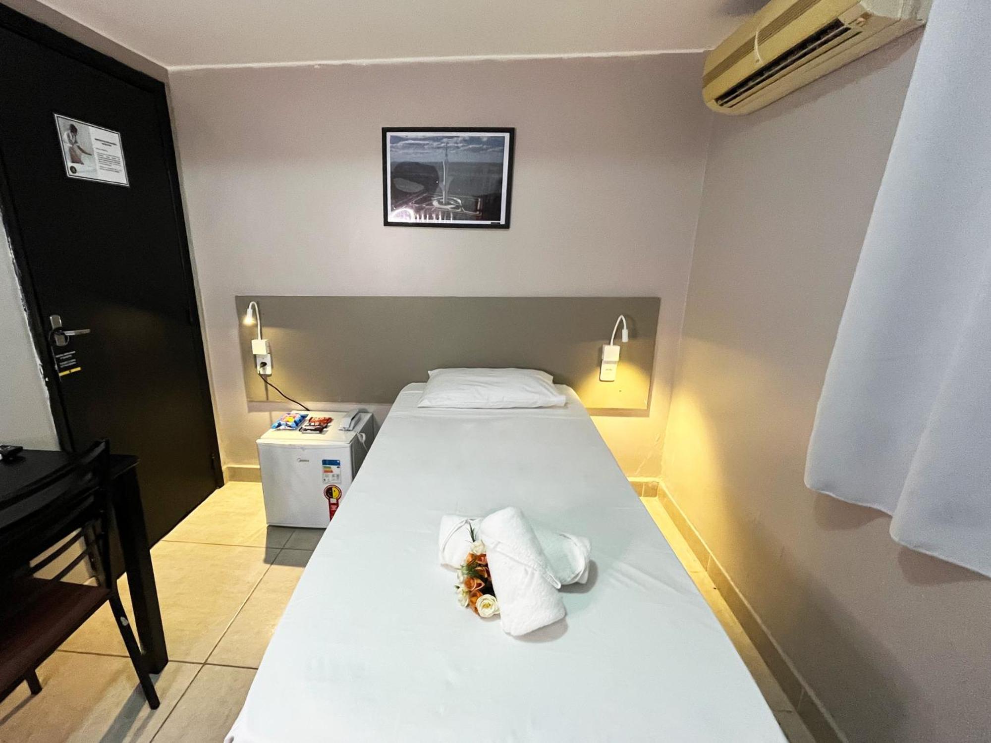 Hotel Montana Aeroporto Núcleo Bandeirante Dış mekan fotoğraf