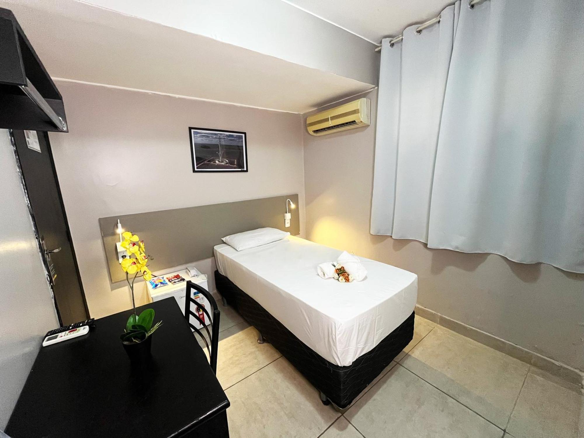 Hotel Montana Aeroporto Núcleo Bandeirante Dış mekan fotoğraf